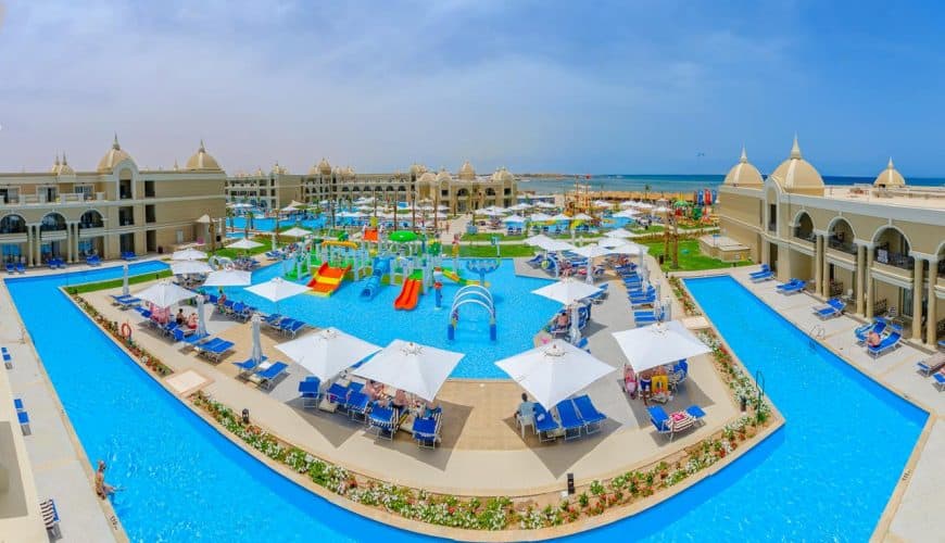 НОВИЙ сімейний готель в Єгипті Titanic Royal Aquapark Hurghada 5*