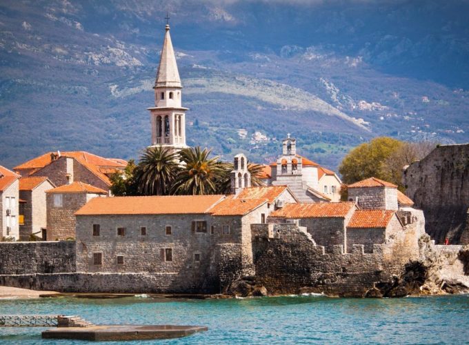 Чорногорія: Montenegro Beach Resort 4* з Кишинева від 808€ у червні, акційні ціни до 30.04