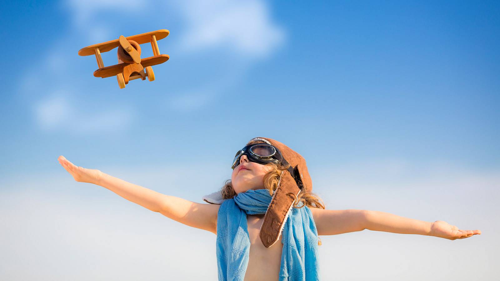 С какого возраста ребенку можно летать на самолете и как часто. Блог доктора Комаровского