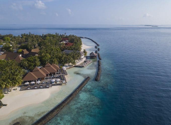 Мальдіви: Kurumba Maldives 5* - перший 5* готель на Мальдівах, переліт з Кракова