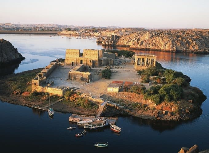 Екскурсійний тур до Єгипту: круїз по Нілу з відпочинком на морі: 3 ночі в круїзі + 4 ночі відпочинку в Хургаді (виліт з Кишинева 8 листопада)