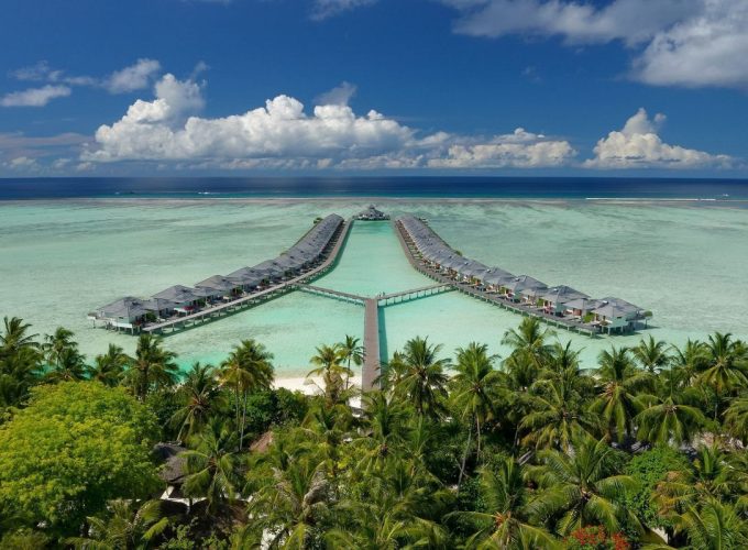 Мальдіви на День закоханих: 8 ночей в готелі Sun Island Resort & Spa 5*, переліт з Кракова