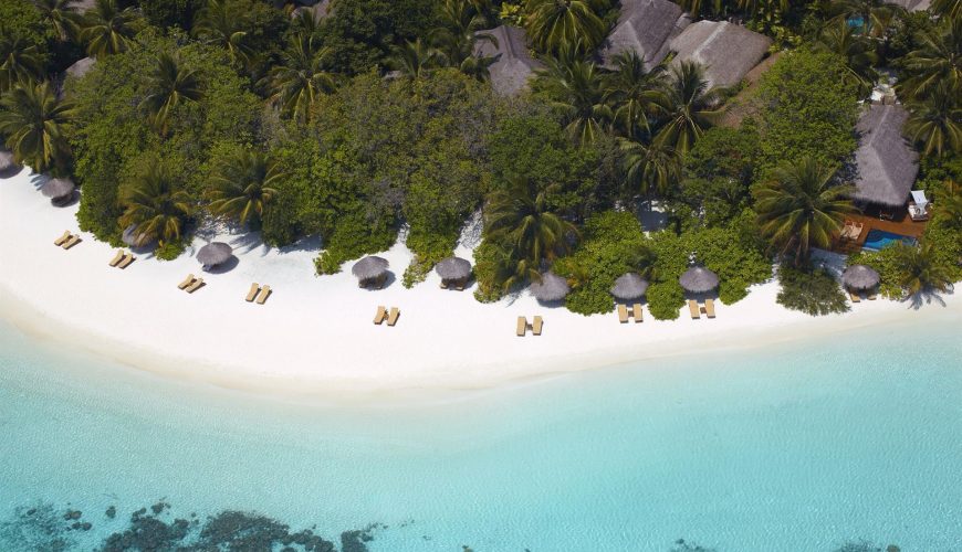 8 марта в стиле Luxury в отеле Baros Maldives 5*, с комфортным перелетом на а/к Qatar Airways. Акция! -15% скидка на проживание, ужины в подарок*! 2 Тур на Мальдивы в Luxury отель Baros Maldives 5*