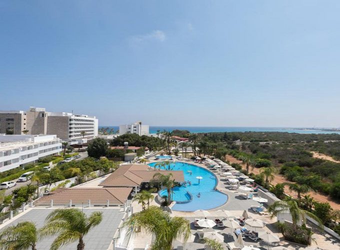 Last Minute! Тиждень на Кіпрі, хороші готелі 4*-5* від 485€, виліт 30.06