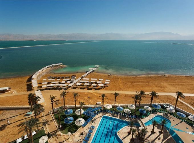 Йорданія, відпочинок на Мертвому морі 7 ночей на травневі свята в готелі Crowne Plaza Dead Sea Resort & Spa 5*, індивідуальний трансфер в подарунок!
