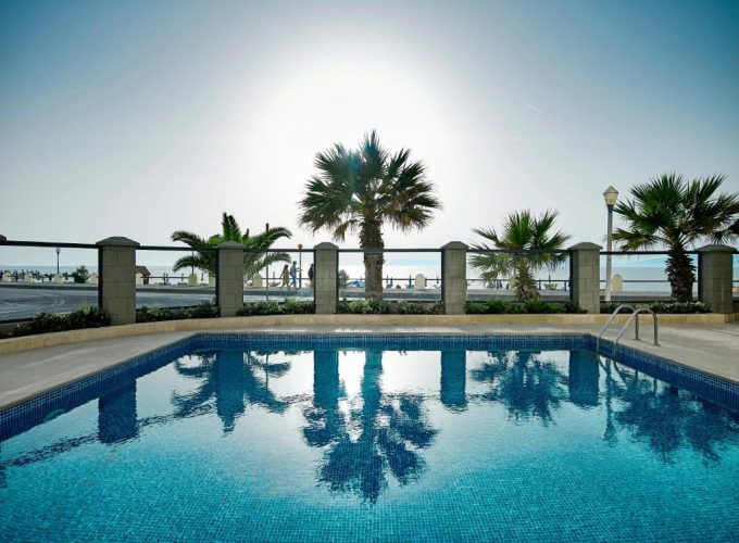 Греція, Родос (виліт з Варшави): готель Mitsis La Vita Beach Hotel 4* в місті Родос