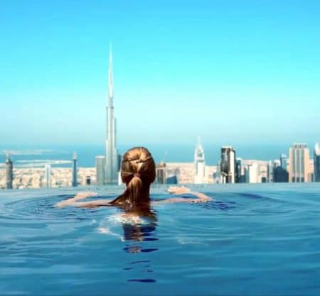ОАЕ, Дубай: новий готель 2021 р. SLS Dubai Hotel & Residences 5* з панорамним басейном на 75 поверсі з видом на Бурдж-Халіфа (акційна ціна на 6 ночей – виліт з Кракова)