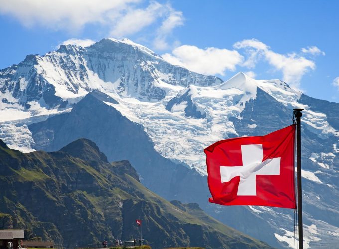 Екскурсійний тур: Новий рік у Швейцарії. Є жіноче підселення!