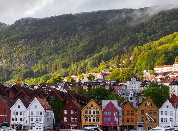 Екскурсійний тур Норвегією в липні: 10 днів за 1199€ з перельотом та харчуванням