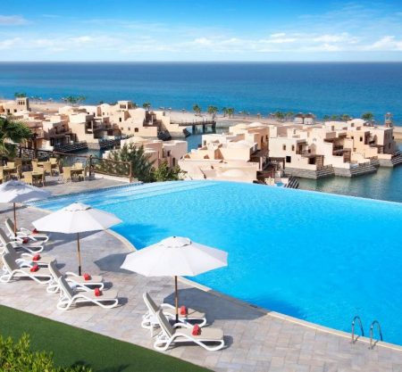 Last Minute! ОАЭ: The Cove Rotana Resort - Ras Al Khaimah 5*, акционная цена на вылет 23.02!