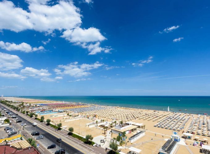 Італія: Ріміні у серпні, готелі біля пляжу (виліт з Кракова)