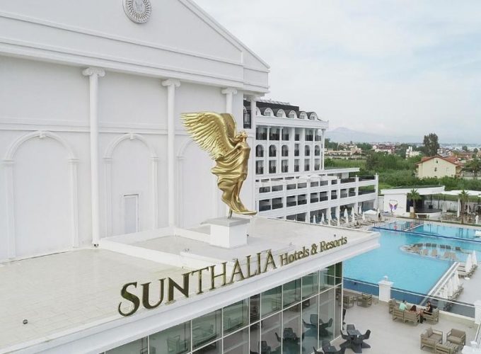 Туреччина: новий тусовочний готель у Сіде Sunthalia Resort 5* з сучасним нічним клубом та чудовим пляжем