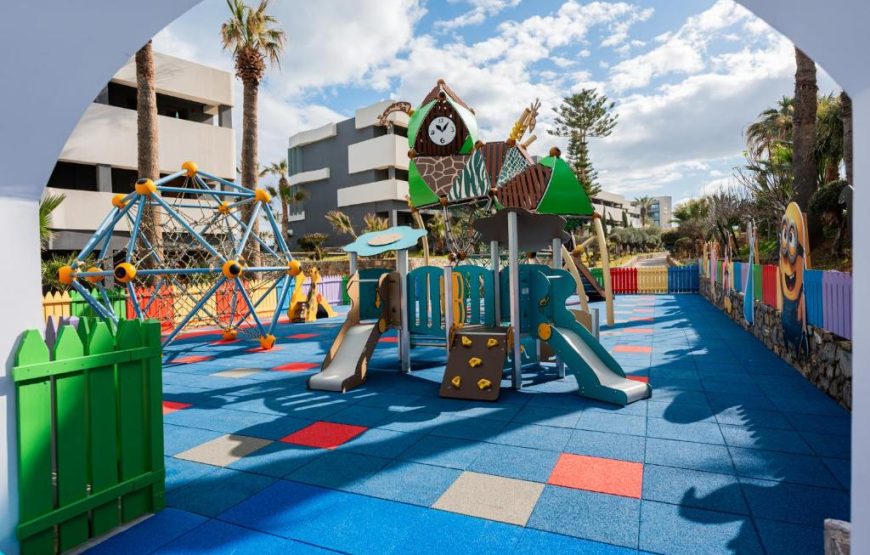 Arina Beach 5* на Криті з ідеальним пляжем та рейтингом 9.1. Виліт з Кишинева, денні рейси