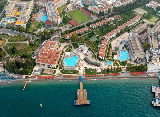 Гарна новина: Hydros Club Kemer тепер під брендом Corendon! 