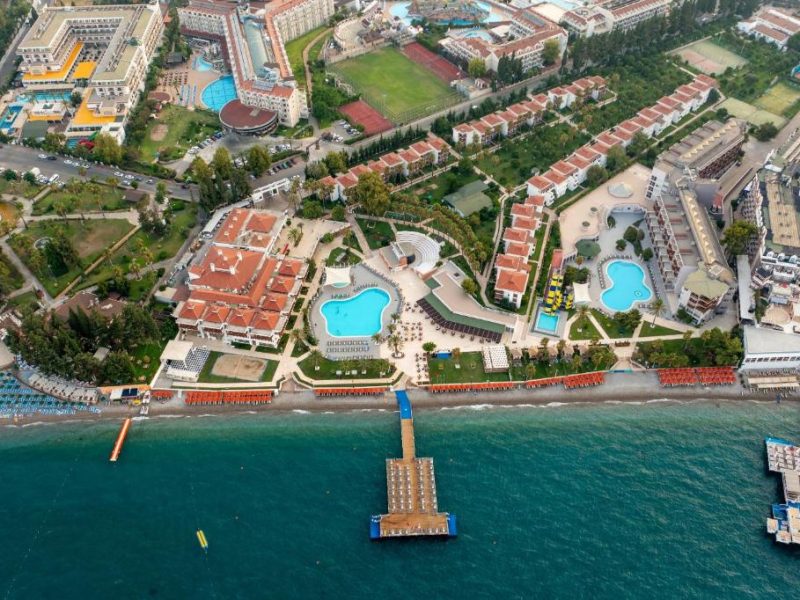Гарна новина: Hydros Club Kemer тепер під брендом Corendon! 