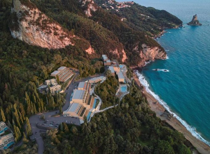 Корфу – стильний Ella Alkyna – Adults Only 5*, All Inclusive